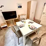 Bilo Leonello, Moderno Al Taunus *
